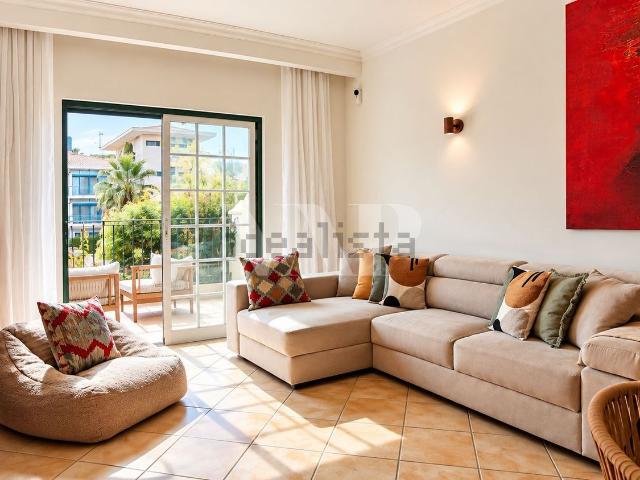 Apartamento venda em Quarteira, Loulé