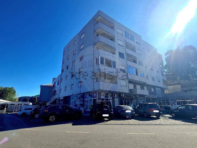 Apartamento venda em Parada Do Bouro, Braga