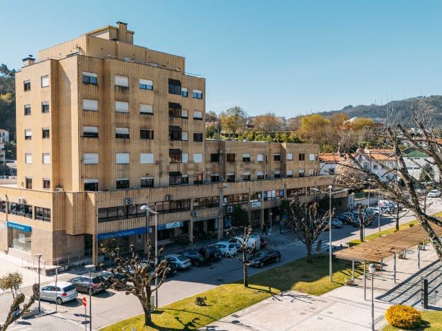 Apartamento alugar em Parada Do Bouro, Braga