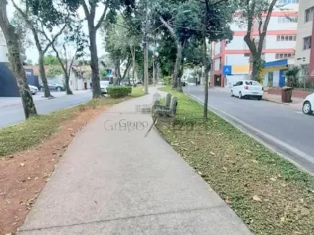 Apartamento aluguel em Região Imediata de São José dos Campos, Região Metropolitana do Vale do Paraíba e Litoral Norte