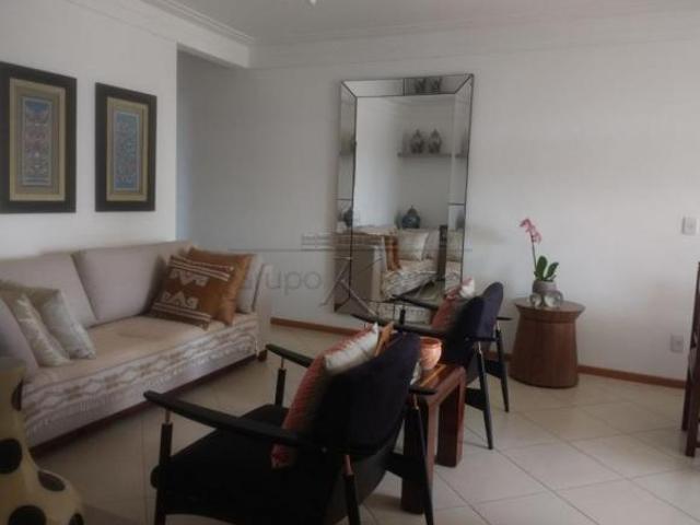 Apartamento venda em Região Imediata de São José dos Campos, Região Metropolitana do Vale do Paraíba e Litoral Norte