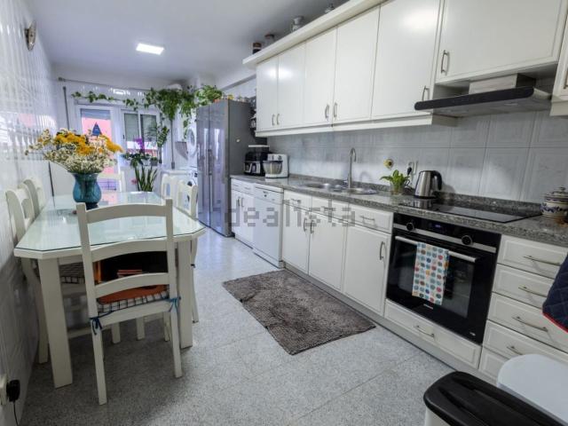 Apartamento venda em Vila Boa, Arcozelo