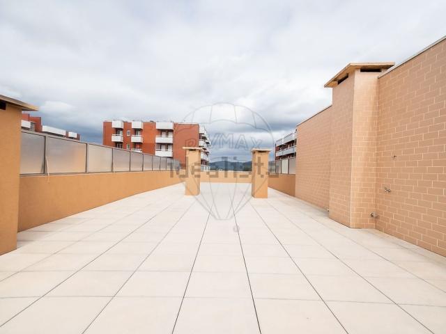 Apartamento alugar em Vila Boa, Arcozelo