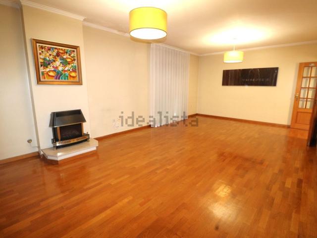 Apartamento venda em Vila Boa, Arcozelo