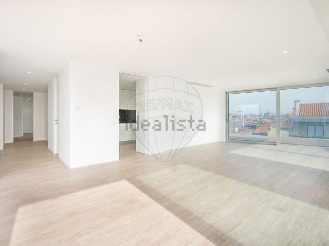 Apartamento venda em Caxinas, Vila Do Conde