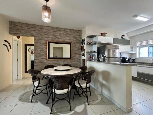 Apartamento venda em Região Imediata de Caraguatatuba-Ubatuba-São Sebastião, Região Metropolitana do Vale do Paraíba e Litoral Norte