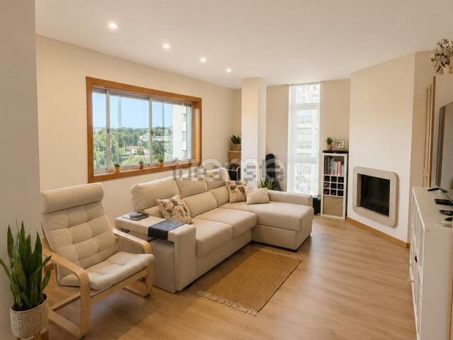 Apartamento venda em Maia, Vila Nova Da Telha