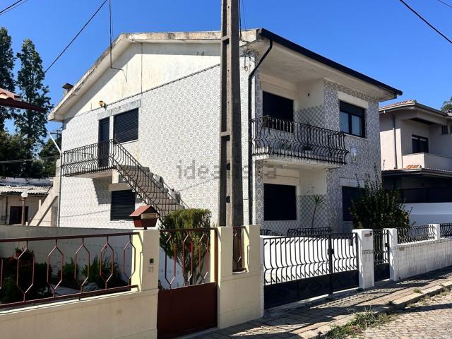 Apartamento alugar em Maia, Vila Nova Da Telha