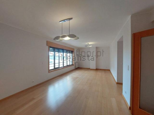 Apartamento alugar em Bouça Grande, Vila Nova da Telha