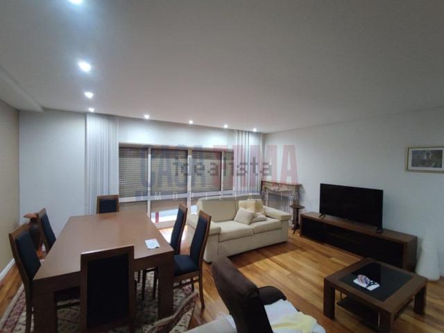 Apartamento alugar em Rorigo, Vila Nova De Famalicão