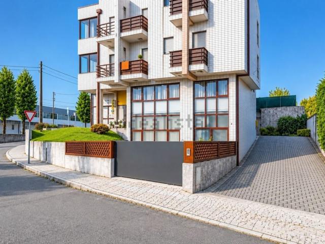 Apartamento venda em Parque Empresarial Terra Negra - Setor 1, Vila Nova de Famalicão