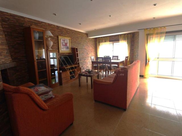 Apartamento venda em Vila Praia De Âncora