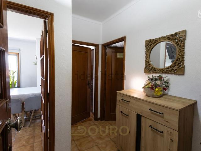 Apartamento venda em Vilar de Andorinho, Vila Nova De Gaia