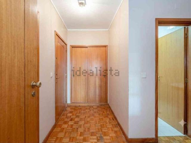 Apartamento venda em Vilar de Andorinho, Vila Nova de Gaia