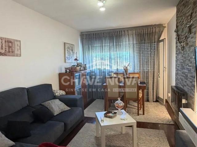 Apartamento venda em Vilar de Andorinho, Vila Nova De Gaia