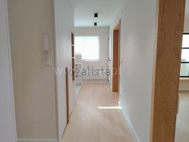 Apartamento alugar em Vilar de Andorinho, Vila Nova De Gaia