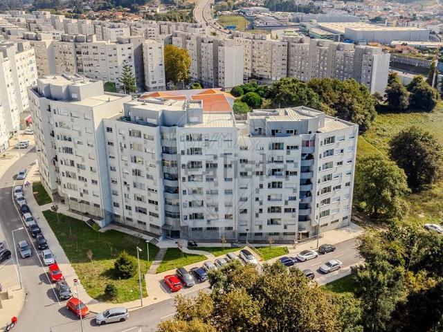 Apartamento venda em Vilar de Andorinho, Vila Nova De Gaia