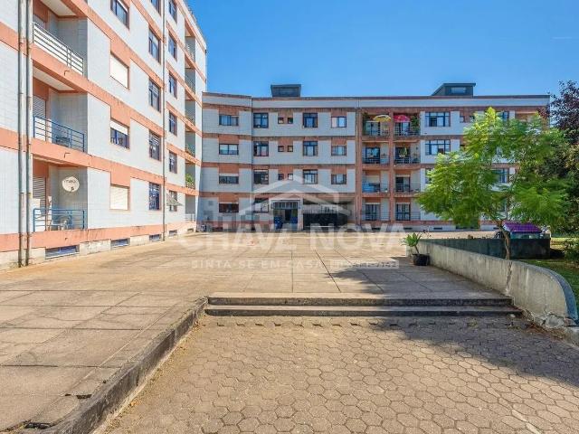 Apartamento venda em Vilar de Andorinho, Vila Nova de Gaia