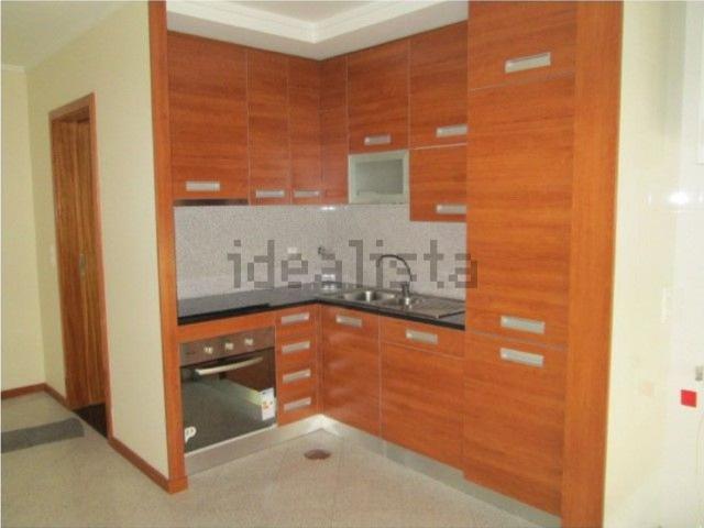 Apartamento alugar em Vilar de Andorinho, Vila Nova De Gaia