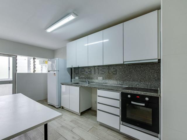 Apartamento venda em Vilar de Andorinho, Vila Nova De Gaia