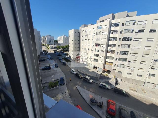 Apartamento alugar em Vilar de Andorinho, Vila Nova de Gaia