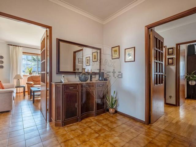 Apartamento venda em Vilar de Andorinho, Vila Nova de Gaia