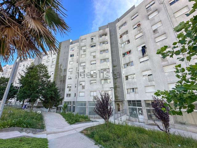 Apartamento alugar em Vilar de Andorinho, Vila Nova De Gaia