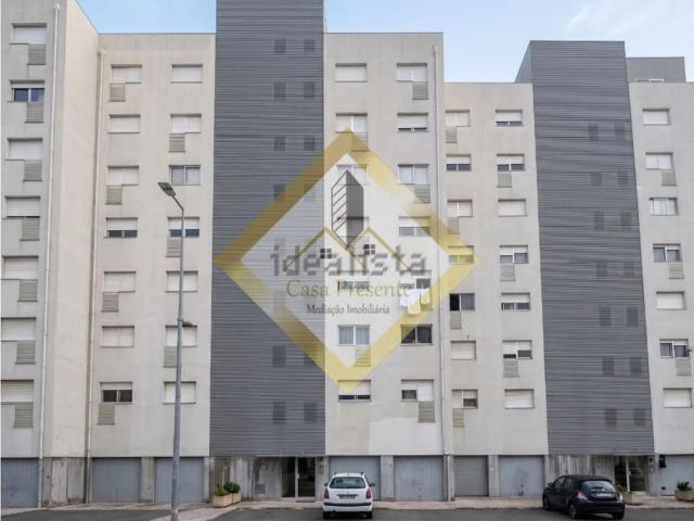 Apartamento venda em Vilar de Andorinho, Vila Nova de Gaia