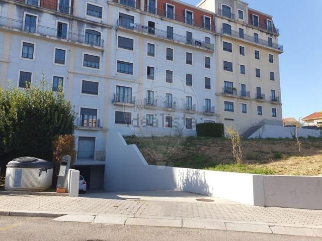 Apartamento venda em Vilar de Andorinho, Vila Nova De Gaia