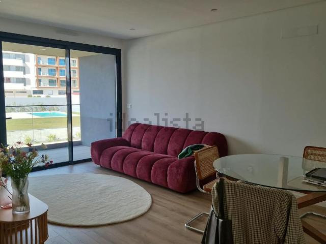 Apartamento alugar em Vilar do Paraíso, Vila Nova de Gaia