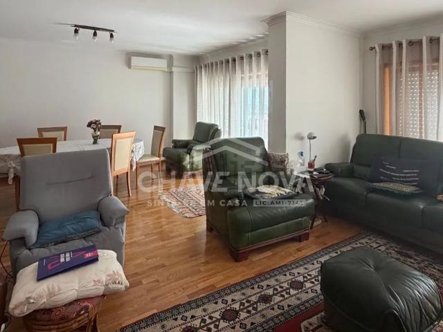 Apartamento venda em Vila Nova De Gaia, Porto