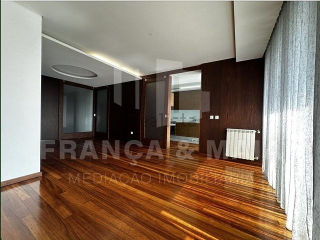 Apartamento alugar em Vilela, Bitarães