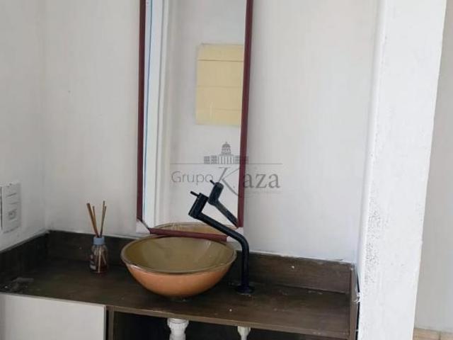 Apartamento venda em Vila Romana, Jacareí