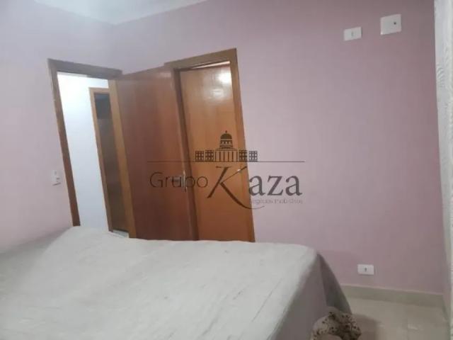 Apartamento aluguel em Região Imediata de São José dos Campos, Região Metropolitana do Vale do Paraíba e Litoral Norte