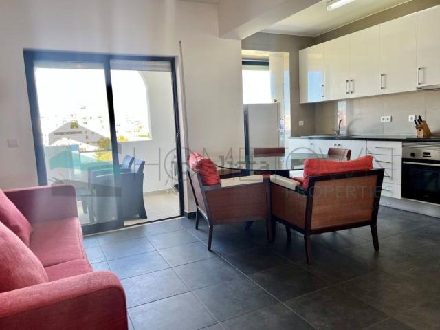 Apartamento venda em Quarteira