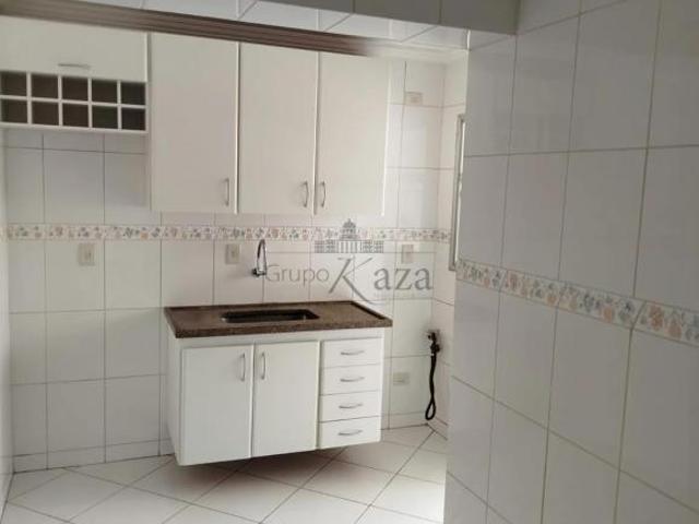 Apartamento venda em Região Imediata de São José dos Campos, Região Metropolitana do Vale do Paraíba e Litoral Norte
