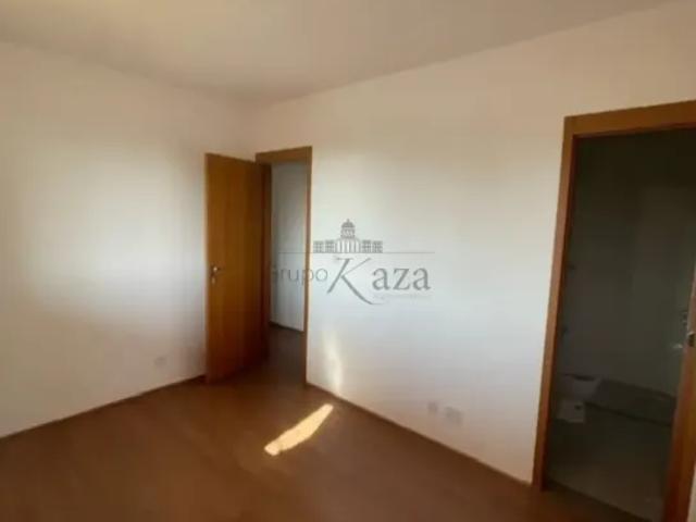 Apartamento aluguel em Região Imediata de São José dos Campos, Região Metropolitana do Vale do Paraíba e Litoral Norte