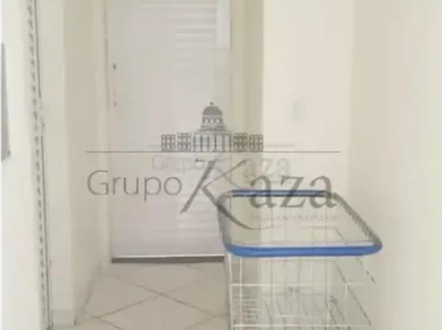 Apartamento aluguel em Região Imediata de São José dos Campos, Região Metropolitana do Vale do Paraíba e Litoral Norte