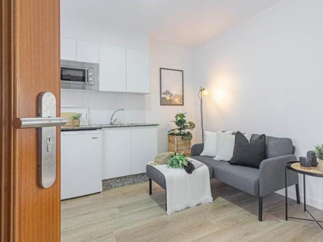 Apartamento en alquiler en Mesoiro, A Coruña