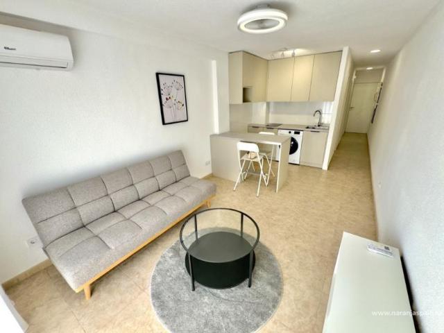 Apartamento en alquiler en Guardamar Del Segura, Alicante