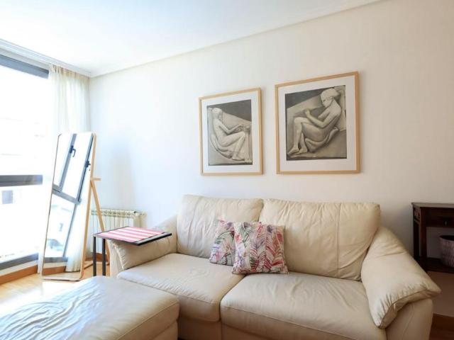 Apartamento en alquiler en Peñagrande, Madrid