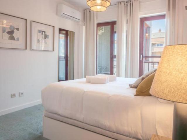 Apartamento en alquiler en Peñagrande, Madrid