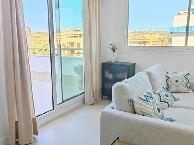 Apartamento en alquiler en Torre del Mar, La Axarquía