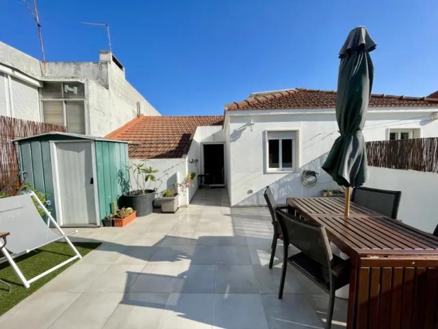 Apartamento alugar em Ginjal, Almada