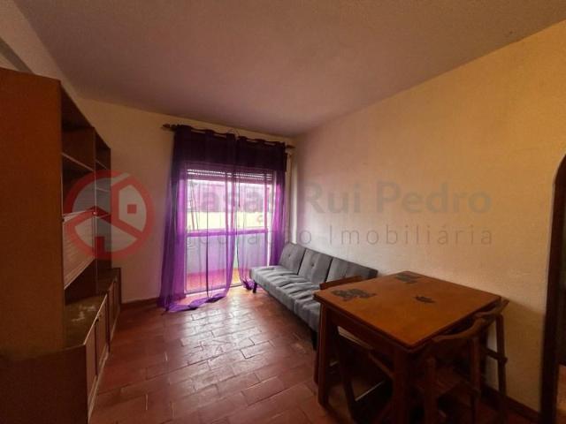 Apartamento alugar em Almada, Setúbal