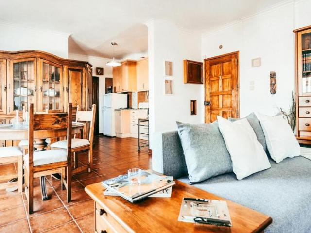 Apartamento alugar em Amadora, São Brás