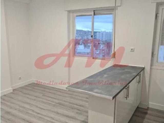 Apartamento venda em Amadora, Lisboa