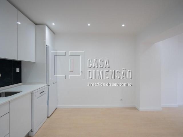 Apartamento venda em Amadora, Lisboa
