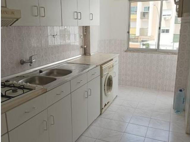 Apartamento alugar em Amadora, Lisboa