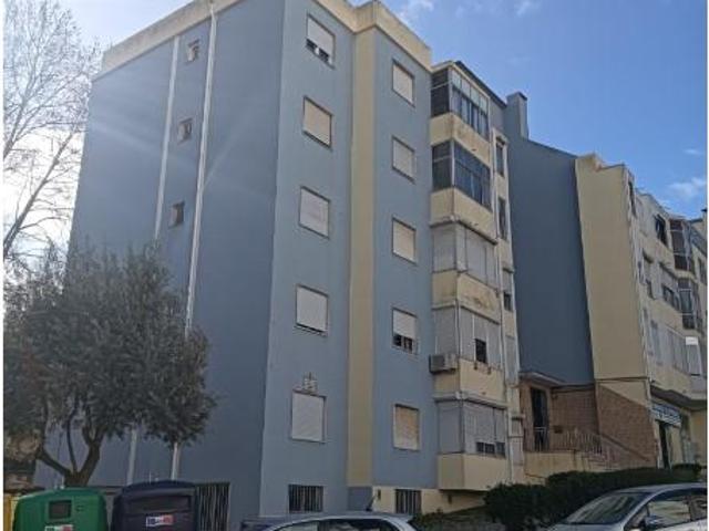 Apartamento venda em Amadora, Lisboa